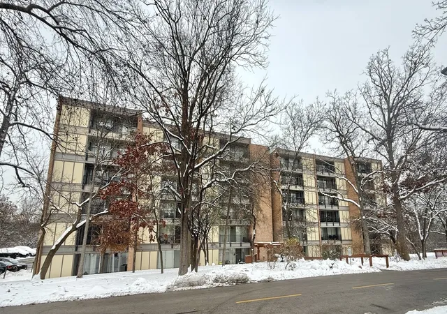 6010-oakwood-dr-5d-lisle-il-60532/hzid_d94ad644