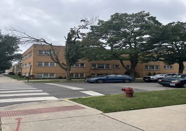 5601-w-byron-st-a-chicago-il-60634/hzid_21b26979