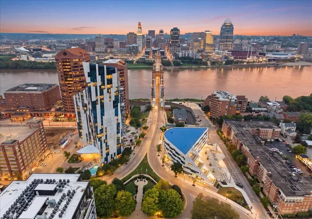 1-roebling-way-404-covington-ky-41011/hzid_23c78833