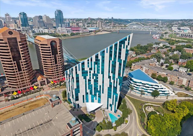 1-roebling-way-803-covington-ky-41011/hzid_03f27708
