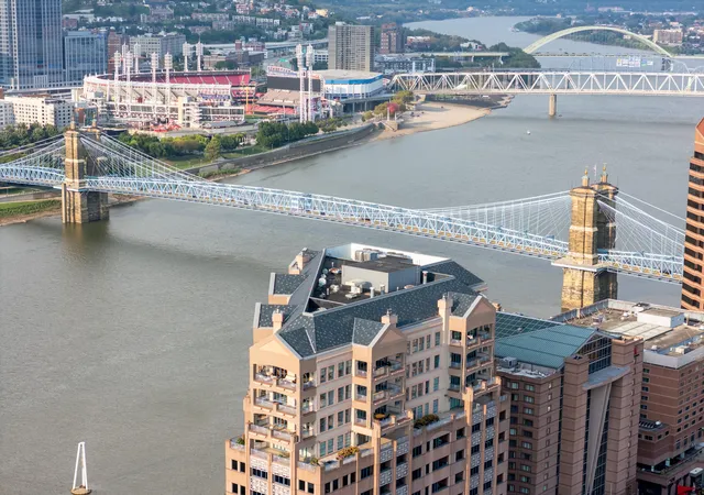 100-w-rivercenter-blvd-3b-covington-ky-41011/hzid_c7eed16d
