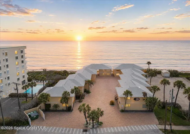 1425-hwy-a1a-1-2-satellite-beach-fl-32937/hzid_2aeae441