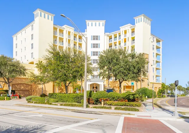 1437-pineapple-ave-302-melbourne-fl-32935/hzid_29585b7c