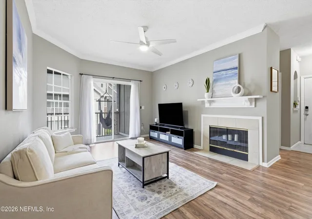 10000-gate-pkwy-n-1824-jacksonville-fl-32246/hzid_05df430b