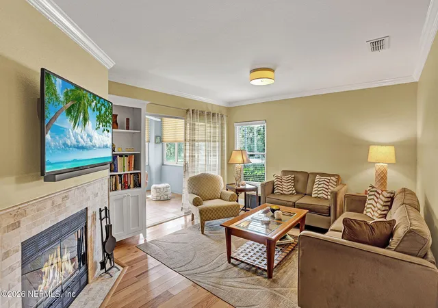 1800-the-greens-way-209-jacksonville-beach-fl-32250/hzid_4130b098