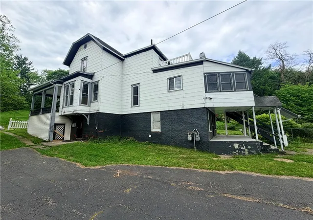17-w-1st-street-corning-ny-14830/hzid_1ce4be72