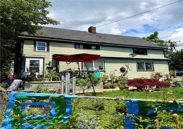 13-clay-st-buffalo-ny-14207/hzid_552f3523