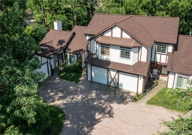 5-8-gothic-ln-lockport-ny-14094/hzid_21059db8