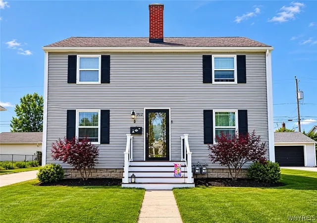 312-w-girard-blvd-buffalo-ny-14217/hzid_9d8e8070