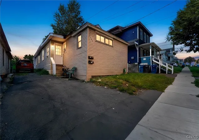 505-carbon-st-syracuse-ny-13208/hzid_6116067a