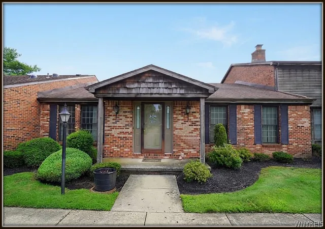122-wedgewood-dr-williamsville-ny-14221/hzid_075a0199