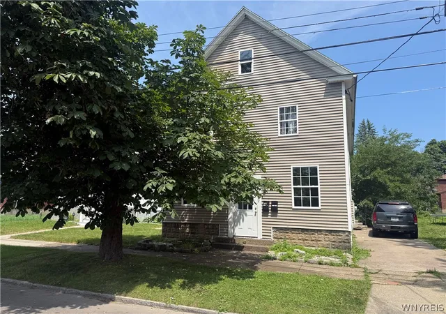 2722-monroe-ave-niagara-falls-ny-14303/hzid_fc6b8652
