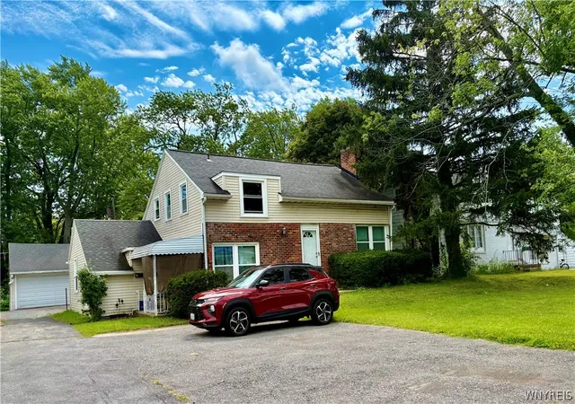219-niagara-fls-blvd-buffalo-ny-14226/hzid_4c0c4776