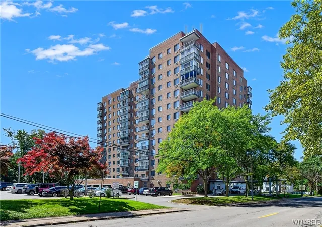 151-buffalo-309-ave-niagara-falls-ny-14303/hzid_b8c40acd