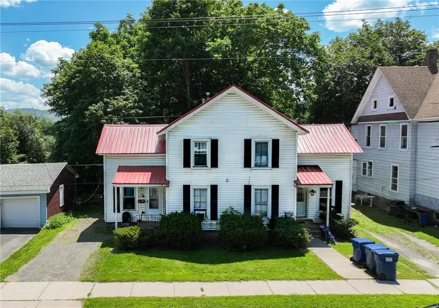 88-90-center-st-oneonta-ny-13820/hzid_9b7eab5a