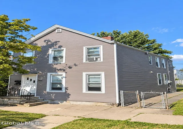 1522-7th-avenue-watervliet-ny-12189/hzid_f6f3ffc5