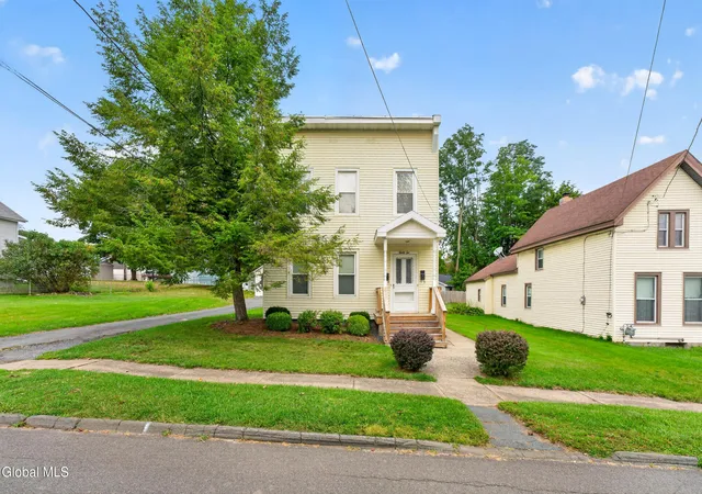 32-vanderwerken-ave-waterford-ny-12188/hzid_b7f8fecd