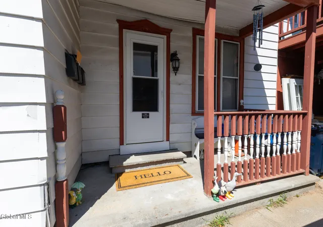 181-bay-st-glens-falls-ny-12801/hzid_12a4ba2a