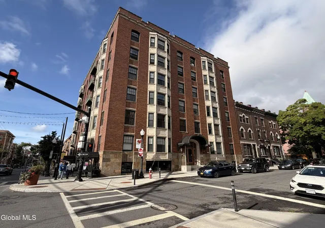 352-state-st-3d-albany-ny-12210/hzid_2615ac62