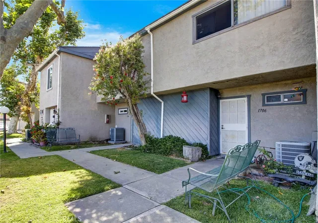 1706-puente-ave-baldwin-park-ca-91706/hzid_517a18cb