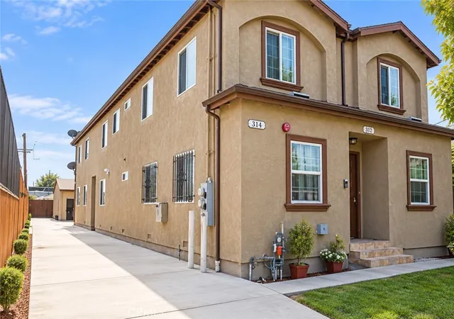 314-west-56th-los-angeles-ca-90037/hzid_368ac709