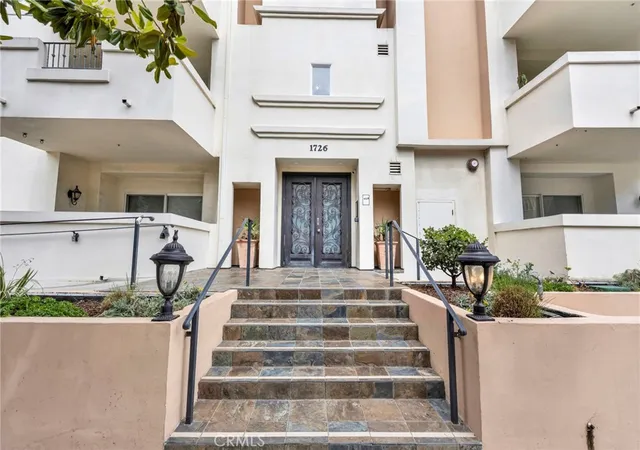 1726-s-bentley-ave-403-los-angeles-ca-90025/hzid_9ec1bebf