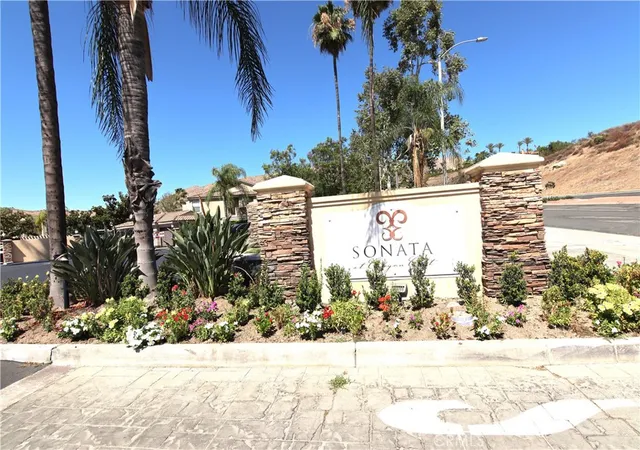 375-central-55-riverside-ca-92507/hzid_3dfd23f7