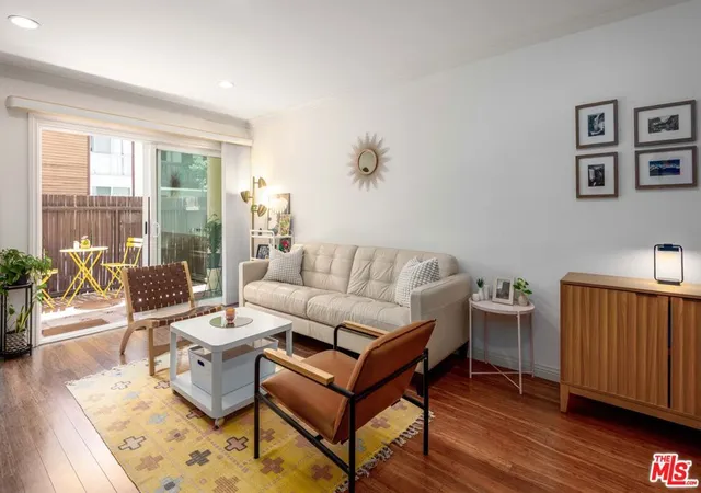5650-sumner-way-102-culver-city-ca-90230/hzid_aa3f2966