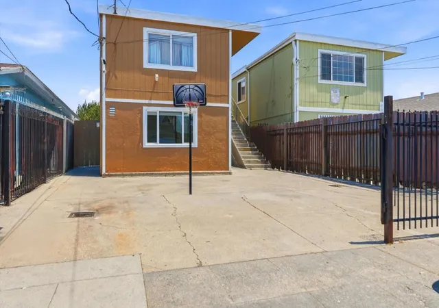 642-douglas-ave-oakland-ca-94603/hzid_eed6a762
