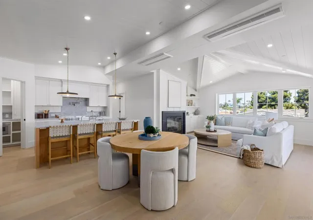 747-orange-ave-304-coronado-ca-92118/hzid_74dda168