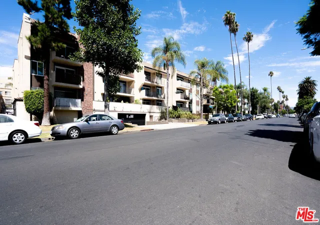 433-s-manhattan-pl-108-los-angeles-ca-90020/hzid_11a90b95