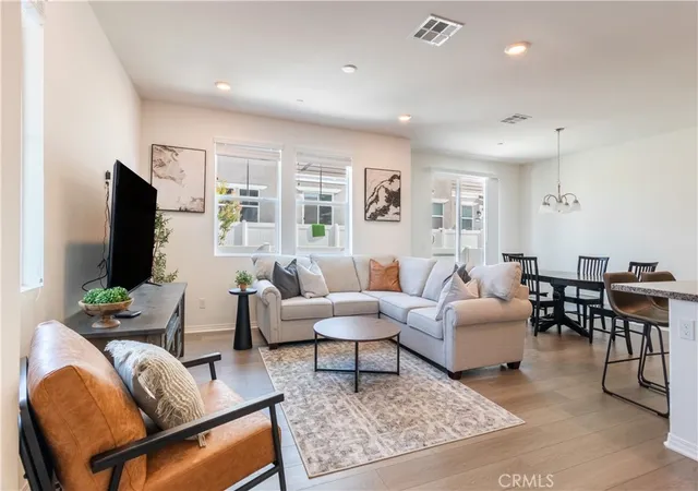 36351-elizabeth-3108-wildomar-ca-92595/hzid_bcedc9af