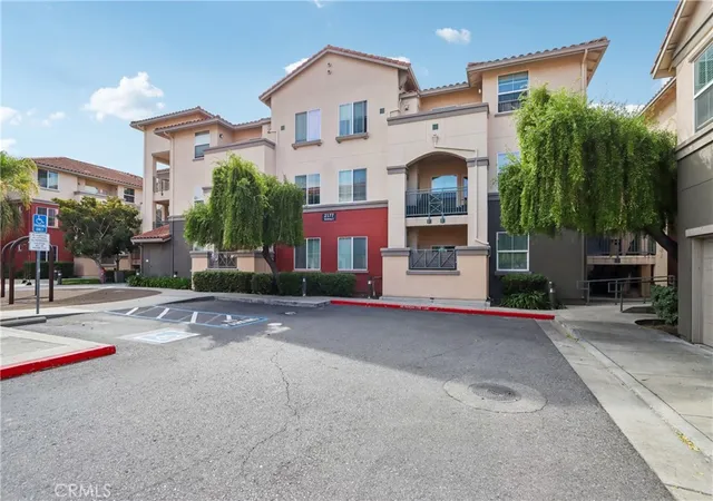 2177-alum-rock-ave-211-san-jose-ca-95116/hzid_64eed916