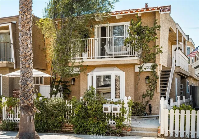 123-13th-street-1-seal-beach-ca-90740/hzid_5680fb29