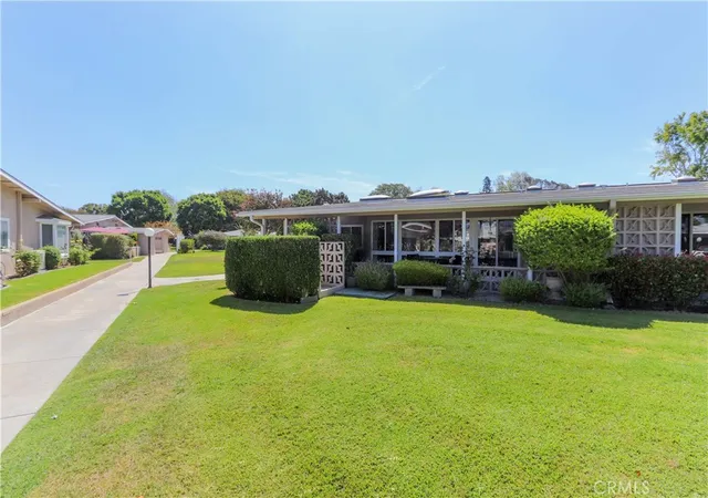 13220-southport-ln-170l-seal-beach-ca-90740/hzid_efc553c2