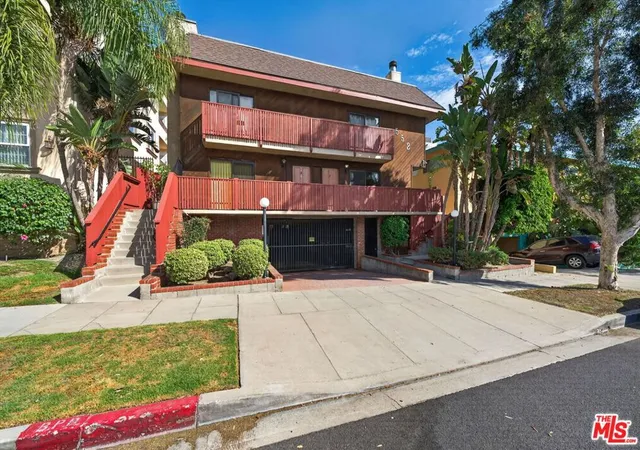 552-e-palm-ave-c-burbank-ca-91501/hzid_4ab661f9