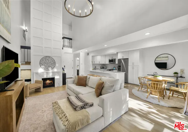 4425-whitsett-ave-214-studio-city-ca-91604/hzid_90436e15
