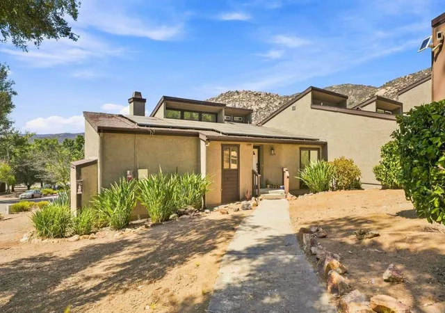 15831-davis-cup-ln-ramona-ca-92065/hzid_23f93659