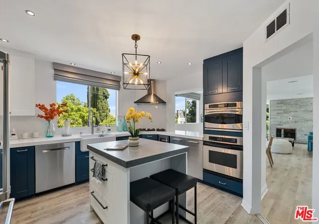 1129-larrabee-st-8-west-hollywood-ca-90069/hzid_853e16e6