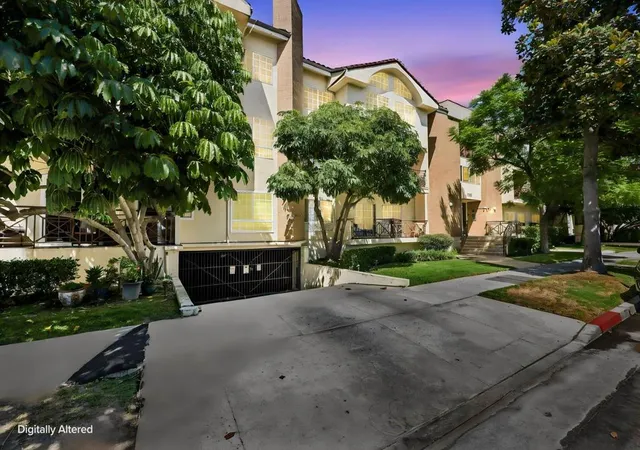 1131-campbell-212-glendale-ca-91207/hzid_fcd8c748