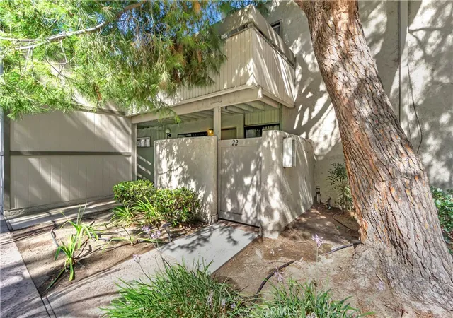 3054-associated-22-fullerton-ca-92835/hzid_12101001
