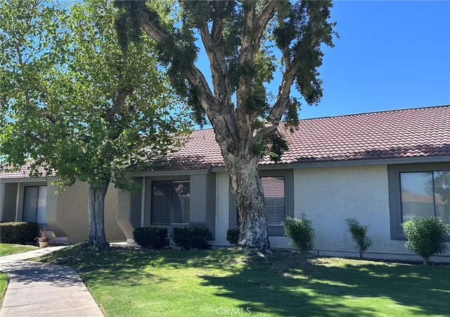 43376-cook-28-palm-desert-ca-92211/hzid_0de6925d