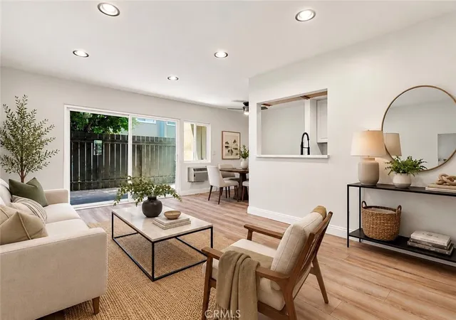 4812-hollow-cor-culver-city-ca-90230/hzid_4f9f5a82