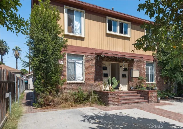 915-e-23rd-street-los-angeles-ca-90011/hzid_d7c184b3