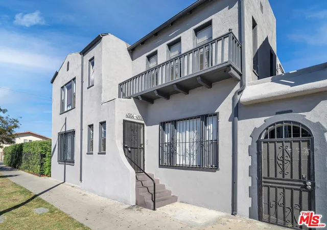 4504-s-hoover-st-los-angeles-ca-90037/hzid_8beb12fb