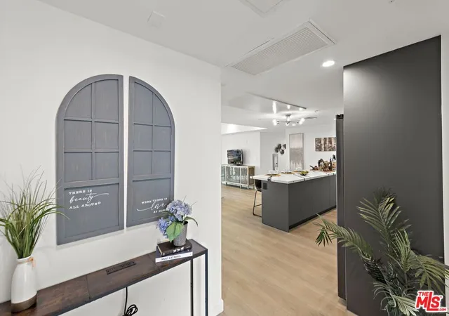 321-s-oxford-ave-603-los-angeles-ca-90020/hzid_2ace1a4b
