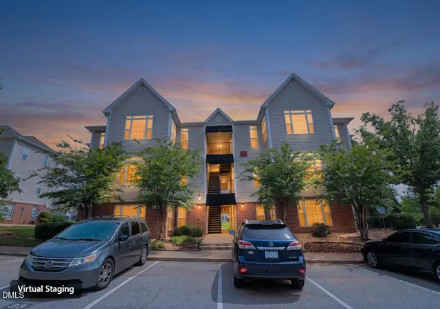 2521-friedland-pl-300-raleigh-nc-27617/hzid_0ca01bc2