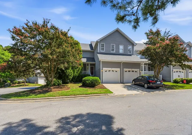 8320-hempshire-pl-106-raleigh-nc-27613/hzid_8fd07cf2
