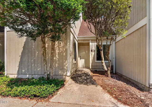 4101-five-oaks-dr-32-durham-nc-27707/hzid_d076b07d
