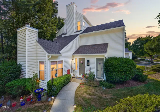 6001-winterpointe-ln-101-raleigh-nc-27606/hzid_0ffca984